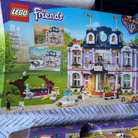 LEGO Colorful Box Sets - Picture 7 of 13